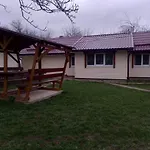 будиночок мойсейчуків Apartman *